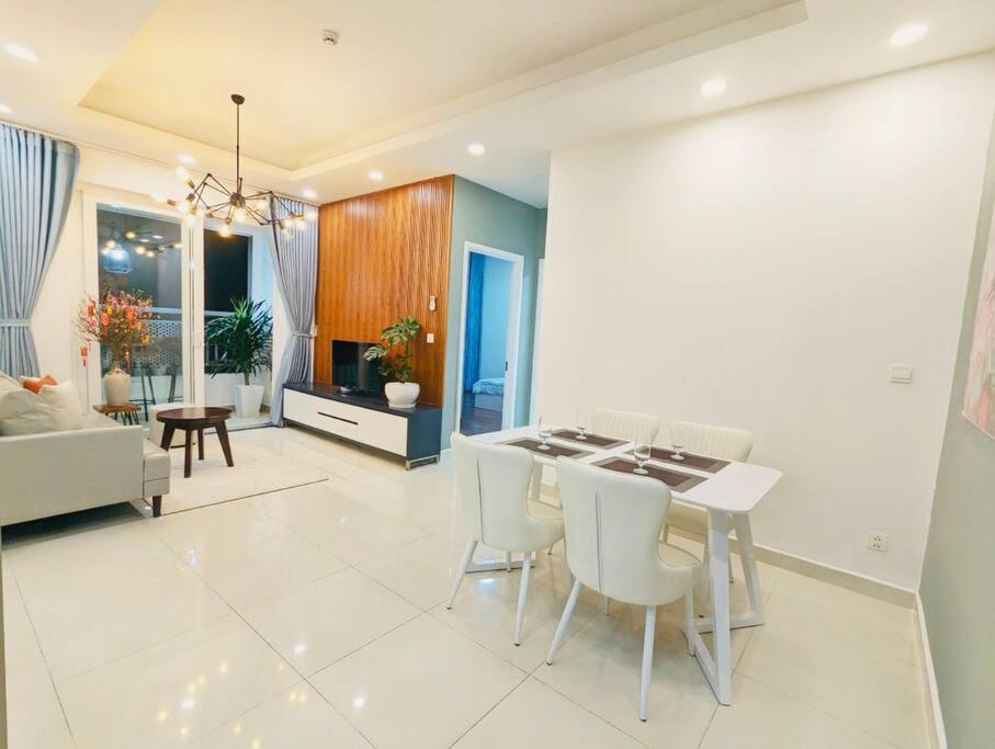 Ho 2pn, 2wc Tang 25 2 Bedrooms Luxury * TP. Hồ Chí Minh