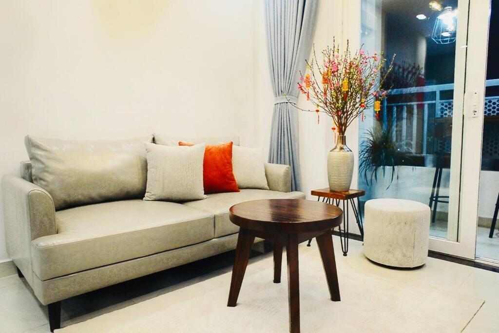 Căn hộ Ho 2pn, 2wc Tang 25 2 Bedrooms Luxury TP. Hồ Chí Minh