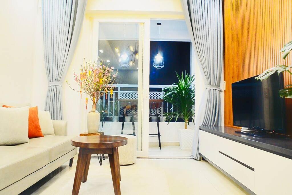 Căn hộ Ho 2pn, 2wc Tang 25 2 Bedrooms Luxury *